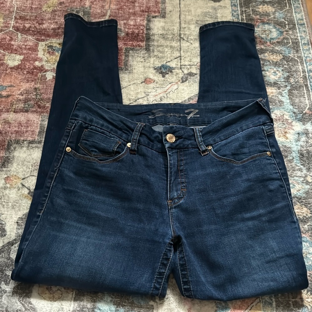 Seven7 medium wash Tummyless med rise skinny jeans Sz 12